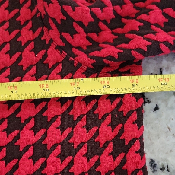 Ali Miles Red and Black Houndstooth Tunic Medium - Picture 5 of 7